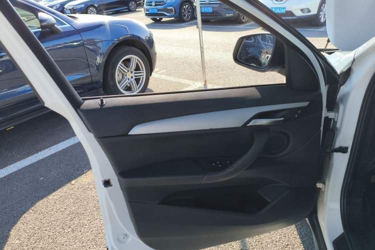 Used BMW X1 2016 sDrive18Li Fashion Model
