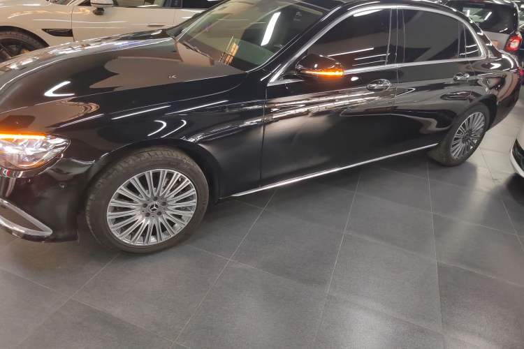 Used Mercedes-Benz E-Class 2022 Updated E 300 L Luxury Edition
