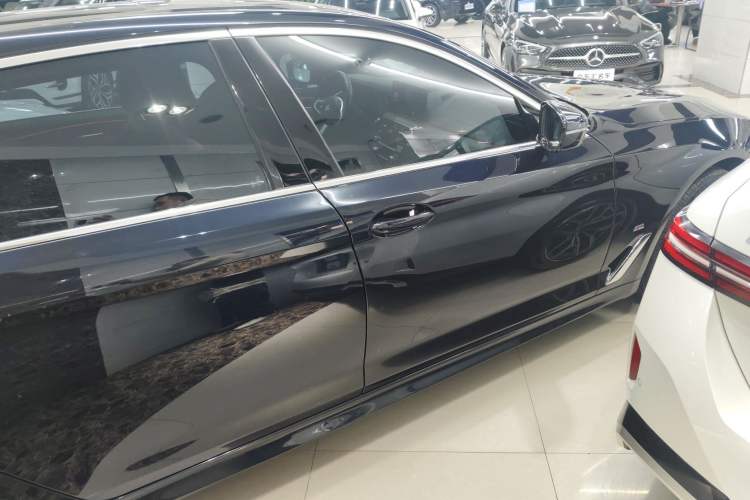 Used BMW 5 Series 2021 530Li Leading Model M Sport Package
