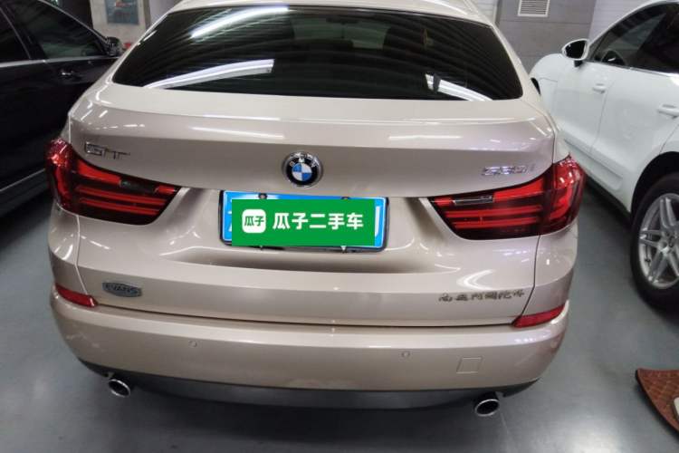 Used BMW 5 Series GT 2014 535i Leading Model
