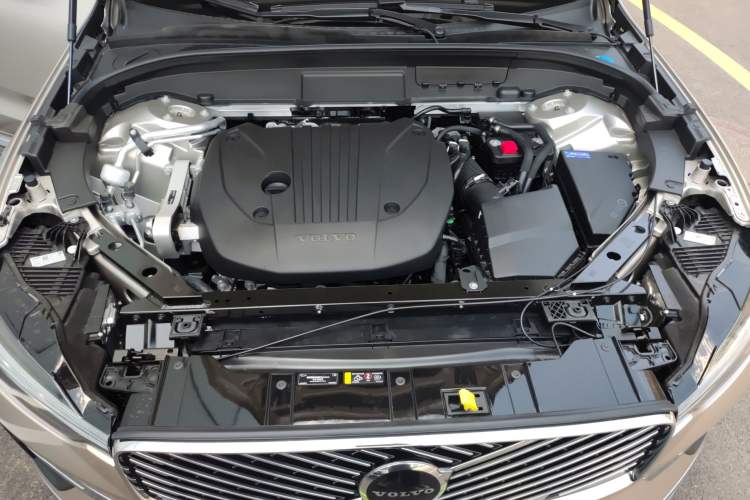 Used Volvo XC60 2026 B5 4x4 Smart Luxury Edition
