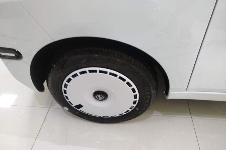 Used Chery QQ Ice Cream 2024 Edition Youth Version 205km Sundae