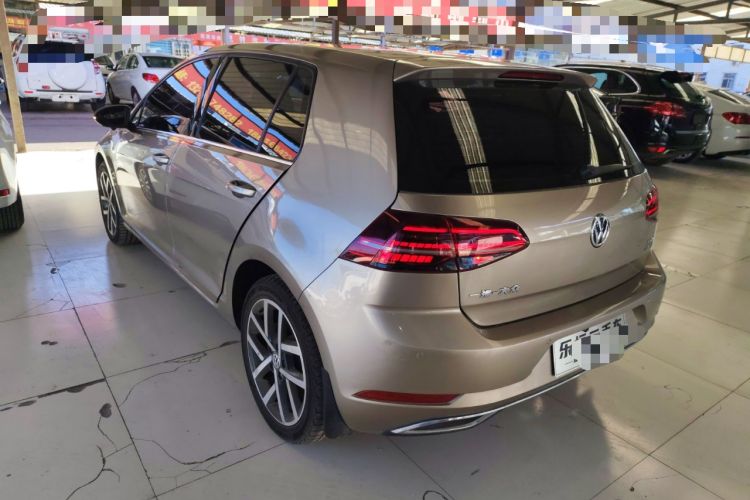 Used Volkswagen Golf 2018 230TSI Automatic Luxury Version