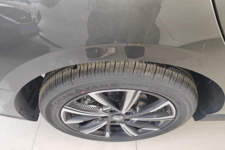 Used Changan Eado 2025 Blue Whale 1.5T 500Bar Prestige Model
