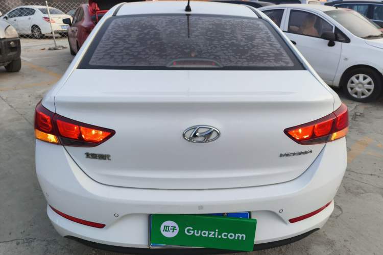 Used Hyundai Verna 2016 1.4L Manual Cool Edition GLS

