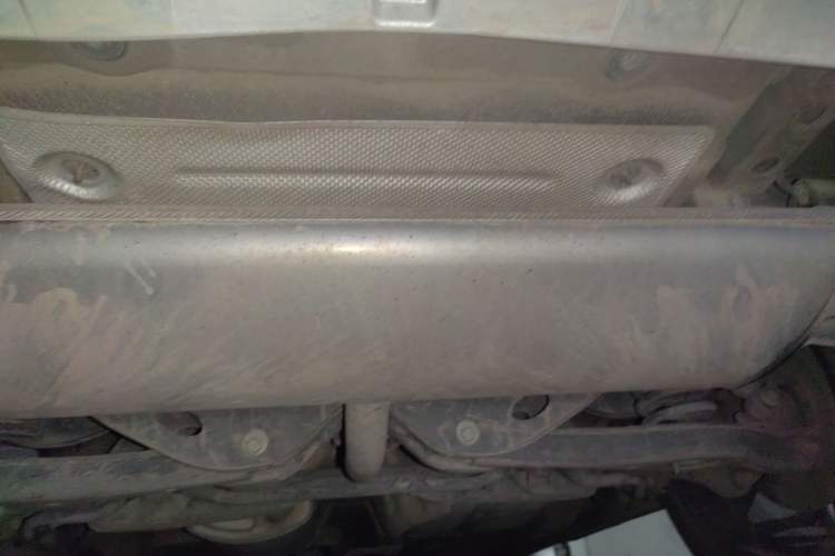 Used  Lingyun 2019 1.6T Two-Wheel Drive Diamond Edition
