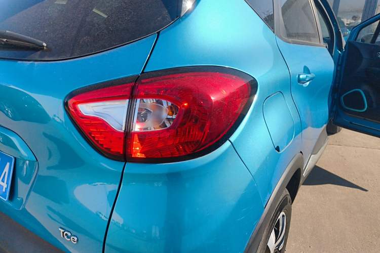 Used Renault Captur 2015 1.2T Automatic Comfort Edition
