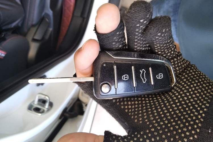 Used  Refine S3 2017 1.6L CVT Luxury Smart Model
