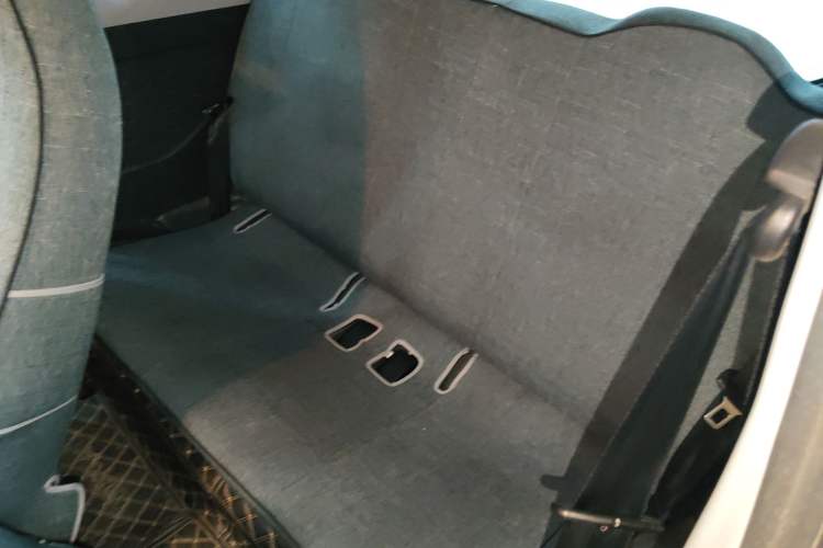 Used Chery QQ Ice Cream 2022 120km Conical Shape Lithium Iron Phosphate
