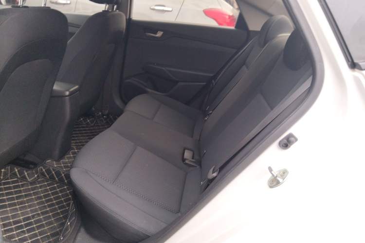 Used Hyundai Verna 2016 1.4L Automatic Cool Edition GLS
