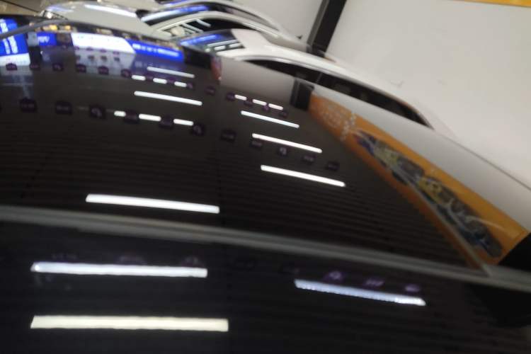 Used Volkswagen Passat 2023 330TSI Luxury Edition
