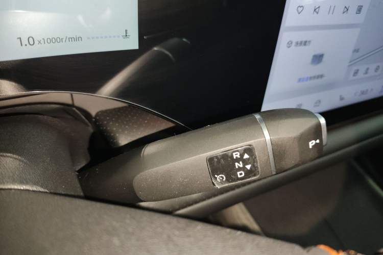 Used Changan CS75 PLUS 2025 4th Generation 1.5T New Blue Whale Smart Flagship Version