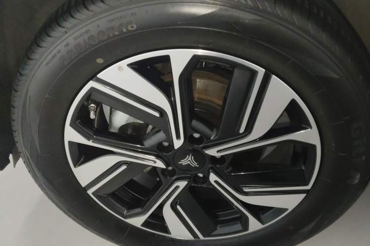 Used NETA U 2022 NETA U-Ⅱ 400 Lithium-Ion Battery