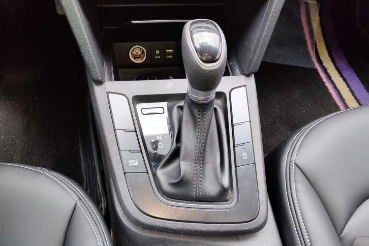 Used Hyundai Elantra 2018 1.4T Dual-Clutch Xuan Dong · Dynamic Edition
