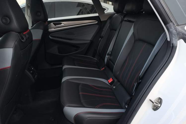 Used Volkswagen Lamando 2023 Lavida L 280TSI DSG Cool & Spicy Edition
