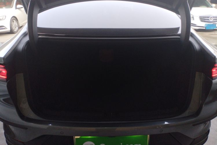 Used BYD Han 2022 EV Genesis Edition 715KM Front-Wheel-Drive Prestige Model