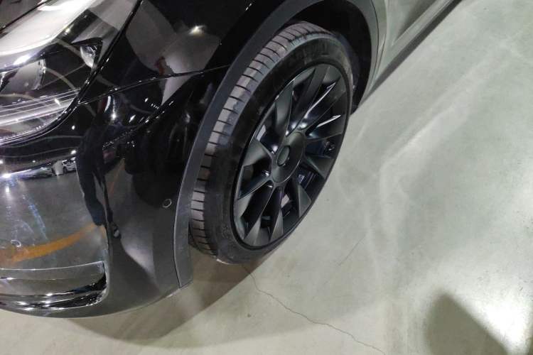 Used Tesla Model Y 2022 Rear-Wheel-Drive Version
