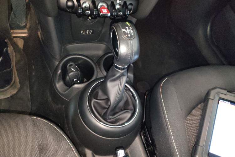 Used  MINI 2014 1.2T ONE+