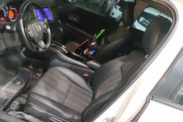 Used Honda Vezel 2015 1.8L CVT 2WD Luxury Model
