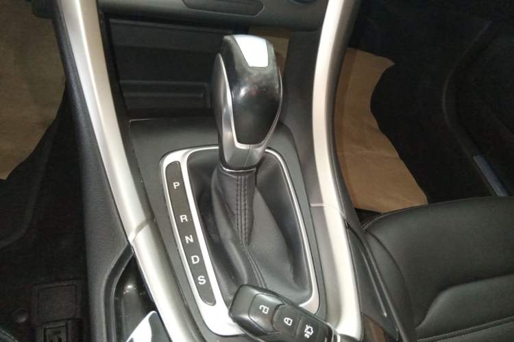 Used Ford Mondeo 2013 2.0L GTDi 200 Fashion Edition
