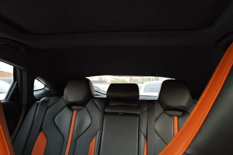 Used Changan UNI-V 2024 1.5T Prestige Sport Edition
