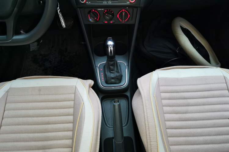 Used Volkswagen Polo 2016 1.4L Automatic Trendy Model