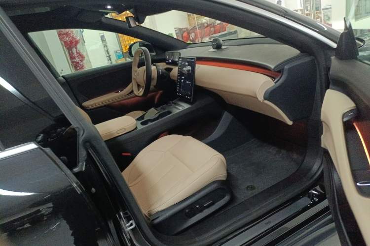 Used Nio ET5T 2023 75 kWh Touring