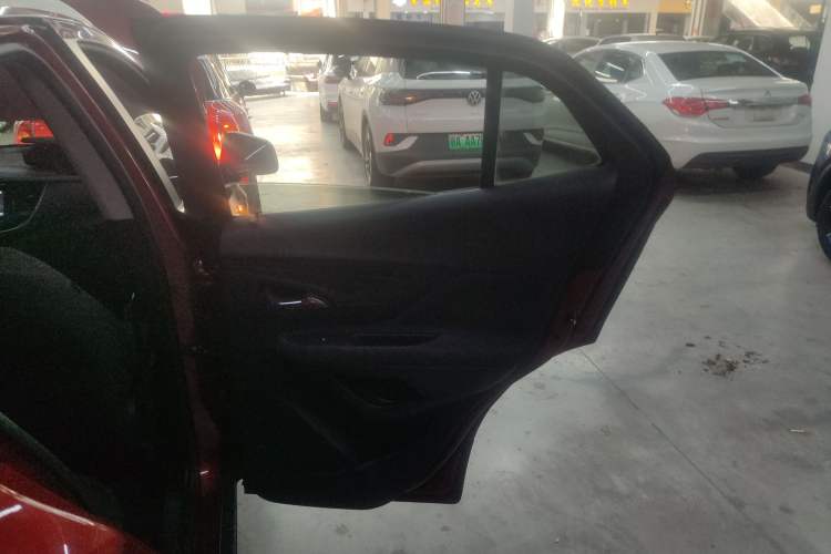 Used Buick Encore 2018 18T Automatic Two-Wheel Drive Urban Leading Model
