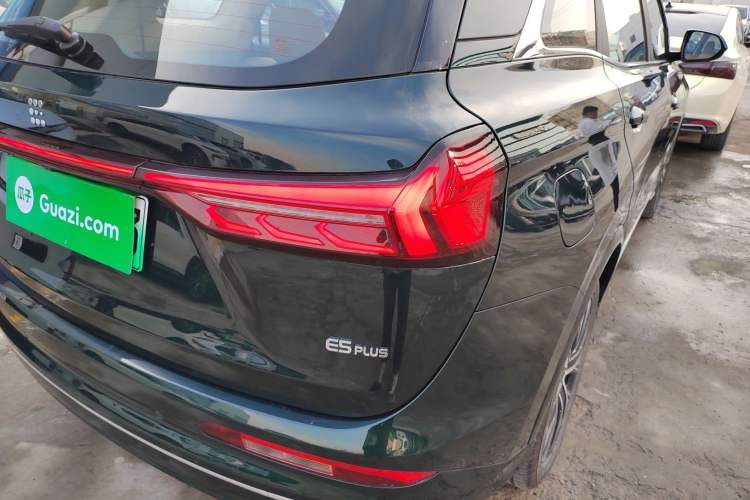 Used  E5 PLUS 2025 165 km Long-Range Version PLUS 7-Seater