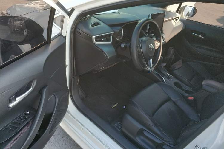 Used Toyota Levin 2019 185T CVT Luxury Edition China VI Standard
