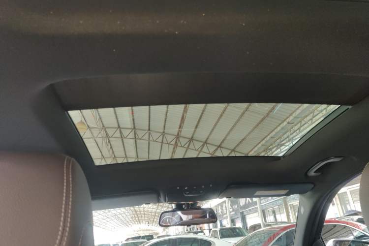 Used Mercedes-Benz GLC 2017 GLC 200 4MATIC
