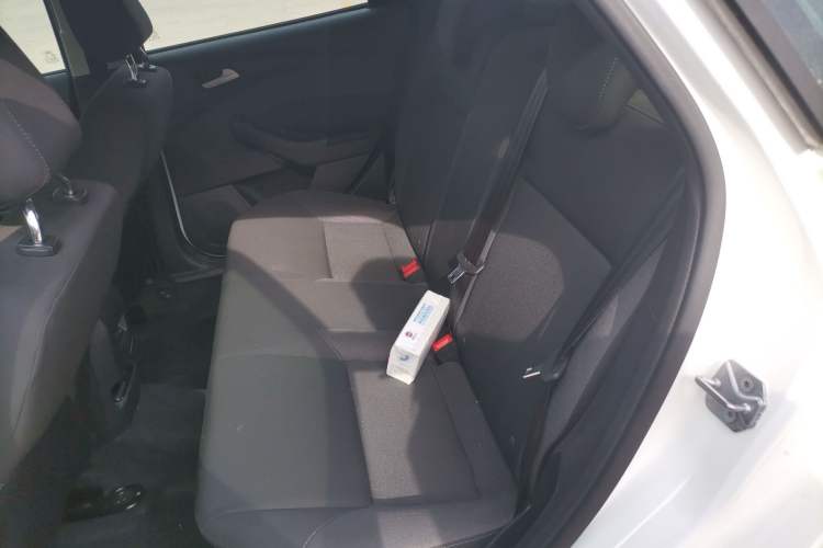 Used Ford Focus 2018 Hatchback Classic 1.6L Automatic Comfort Plus SmartDrive Edition
