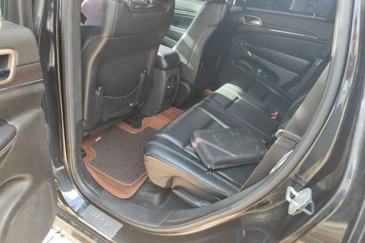 Used Jeep Grand Cherokee (Import) 2014 3.6L Elite Navigation Edition