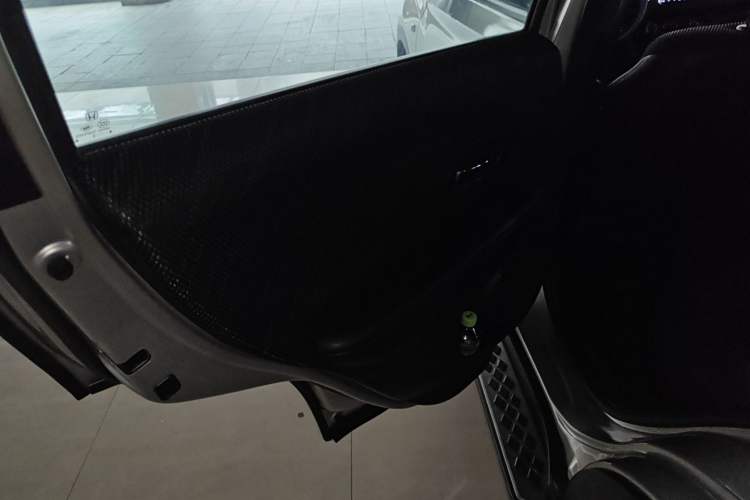 Used Honda XR-V 2017 1.8L EXi CVT Comfort Version
