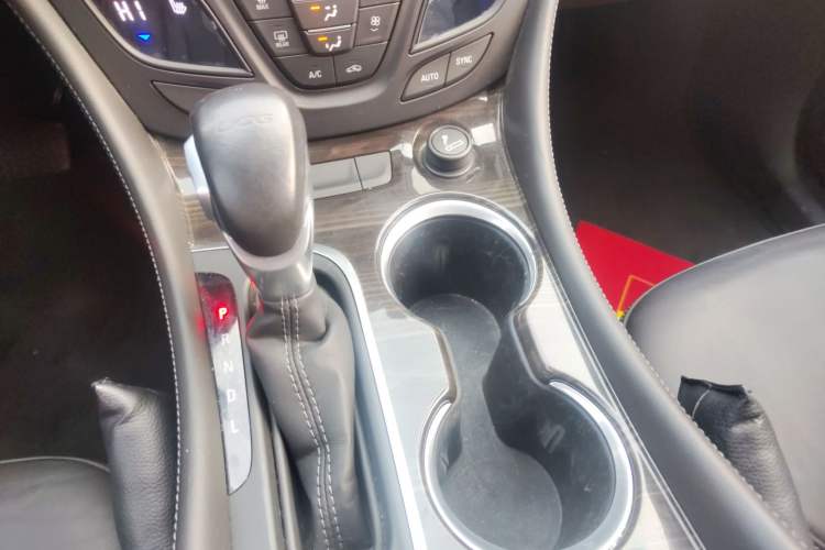 Used Buick Envision 2019 20T Two-Wheel Drive Elite Version China V Standard