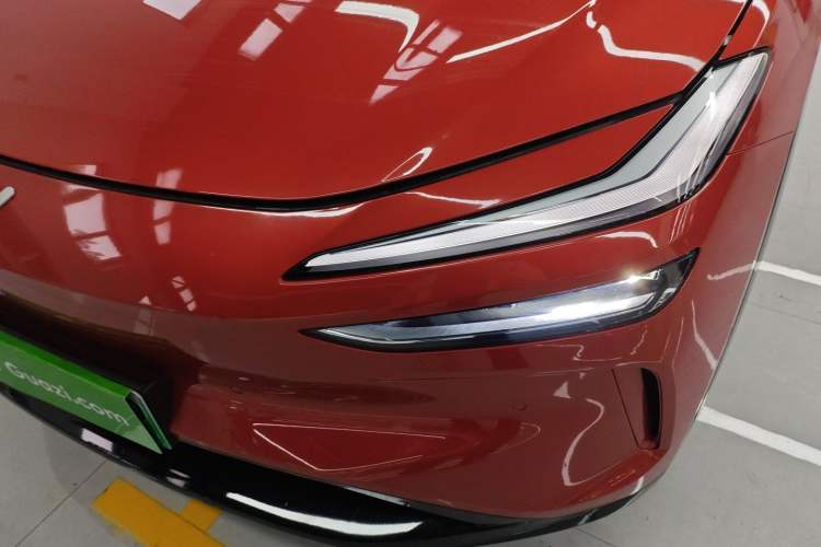 Used ONVO L60 2024 60 kWh All-Wheel Drive