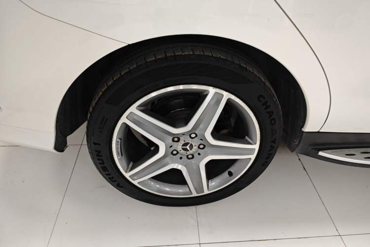 Used Mercedes-Benz GLE 2017 GLE 400 4MATIC
