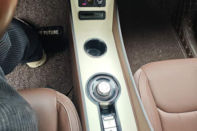 Used Wuling Bingo 2024 333 km Enjoyment Version
