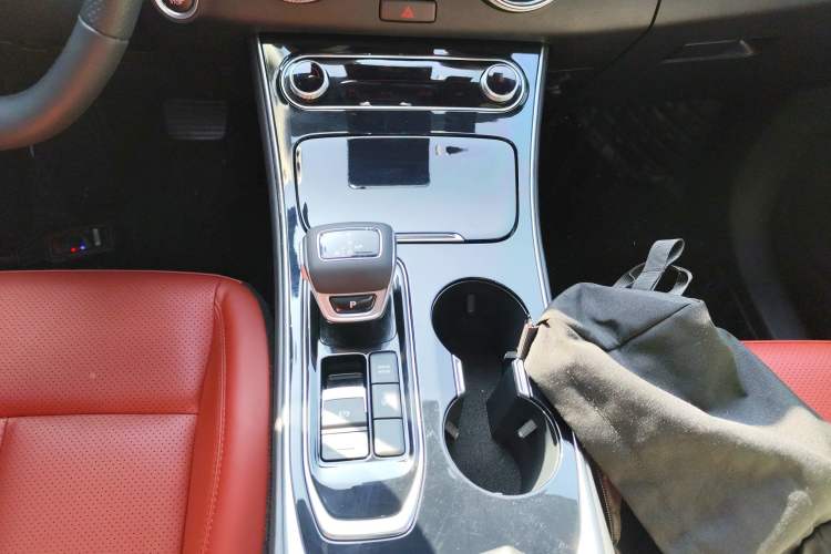 Used FORTHING T5 EVO 2021 1.5TD DCT Starry Edition