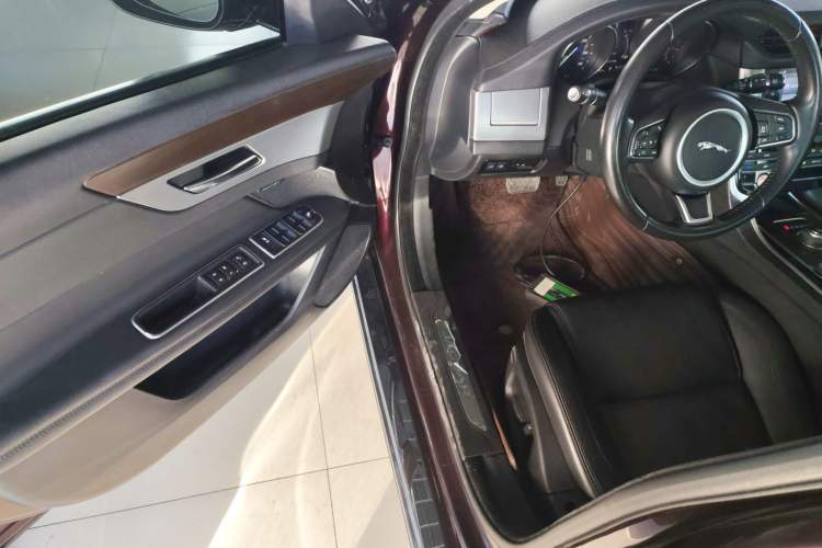 Used Jaguar XFL 2017 XFL 2.0T 200PS Elite Edition