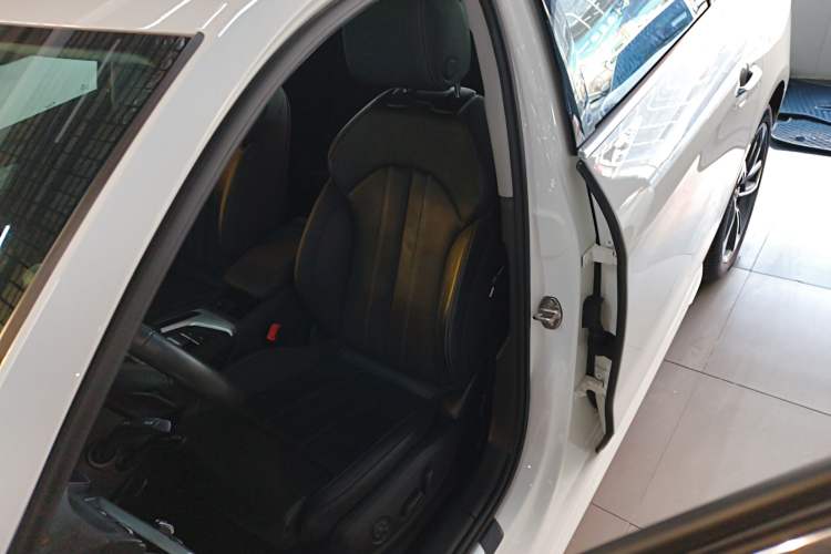 Used Audi A4L 2020 40 TFSI Fashion Dynamic Model