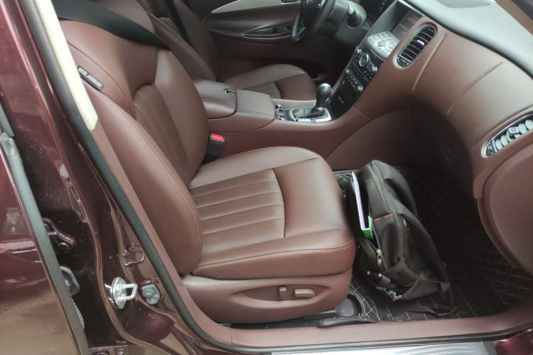 Used Infiniti QX50 2015 2.5L Enjoyment Edition