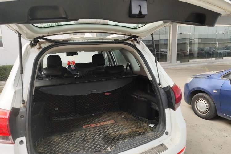 Used Haval H6 2013 Upgraded Model 1.5T Manual Two-Wheel Drive Elite Version