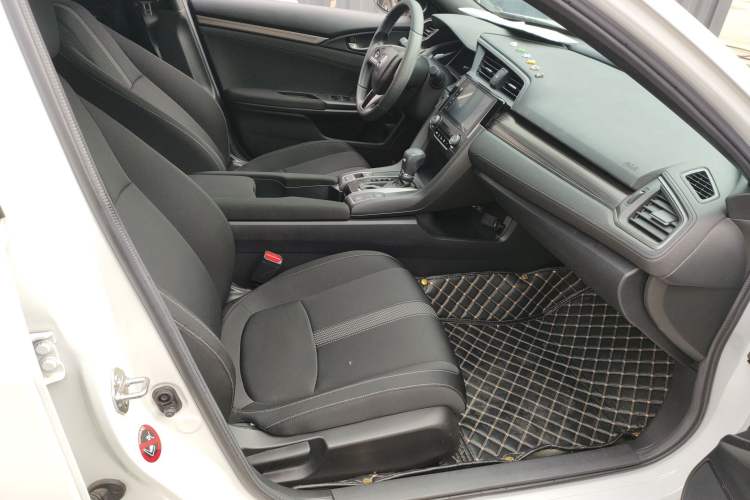 Used Honda Civic 2021 HATCHBACK 220TURBO CVT New Trendsetter