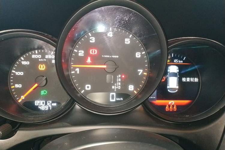 Used Porsche Macan 2021 Macan 2.0T
