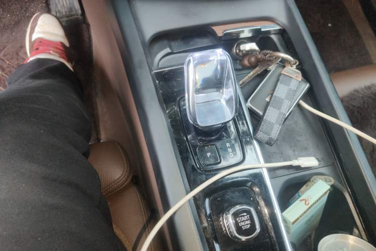 Used Volvo XC60 2023 B5 4x4 Smart Luxury Edition