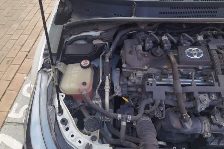 Used Toyota Levin 2019 Dual-Engine 1.8H E-CVT Luxury Edition China VI Standard
