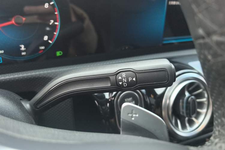 Used Mercedes-Benz A-Class 2022 A 200 L Sport Sedan Fashion Model