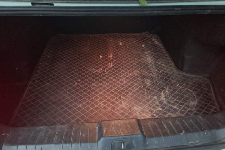 Used Peugeot 308 2014 Enjoy Edition Classic 1.6L Manual YouShang Model
