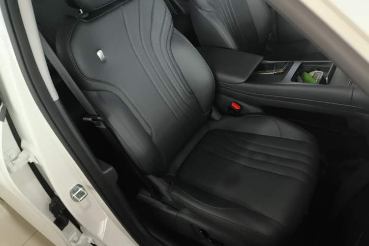 Used  E5 2024 440km Exploration Version
